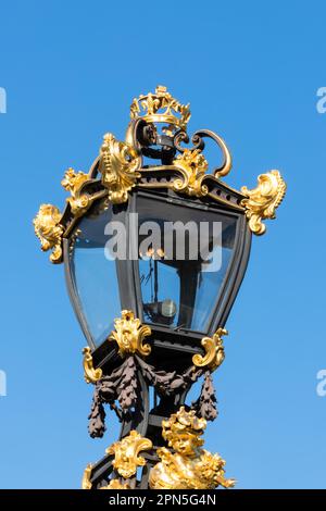 Lampada ornata al Canada Gate London Foto Stock