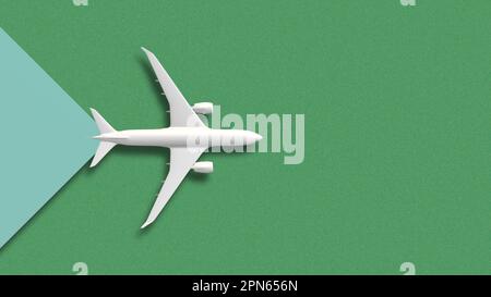 Piano bianco vista dall'alto su transizione di sfondo verde Foto Stock