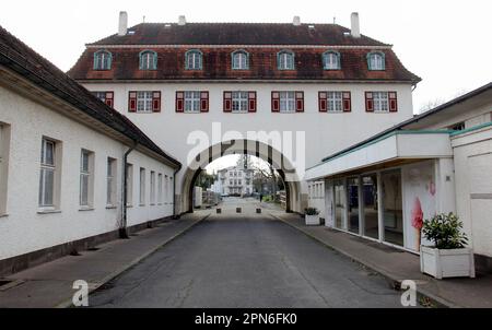 Sprudelhof, complesso termale e idroterapico di acque minerali, Bathhouse 7, Gatehouse dell'ala meridionale, Bad Nauheim, Hesse, Germania Foto Stock