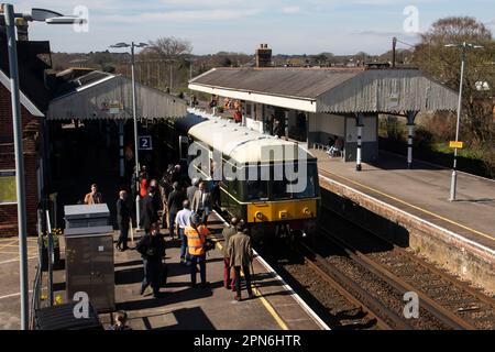 Primo giorno 2023 Servizio Swanage Railway Wareham Foto Stock