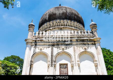 Mausoleo dei Comandanti, Tombe Qutub Shahi, Hyderabad, Telangana, India, Asia Foto Stock