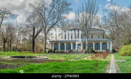 Giardino otanico a Odessa, Ucraina. Edificio abbandonato Foto Stock