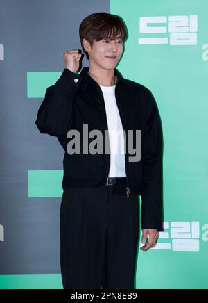 Seul, Corea del Sud. 17th Apr, 2023. Attore sudcoreano Lee Hyun-woo, foto call per il film Dream preview al cinema Megabox a Seoul, Corea del Sud il 17 aprile 2023. Il film si aprirà il 26 aprile. (Foto di Lee Young-ho/Sipa USA) Credit: Sipa USA/Alamy Live News Foto Stock