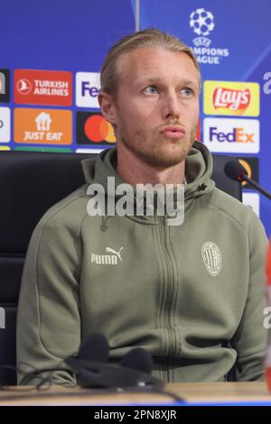 Napoli, Campania, Italia. 17th Apr, 2023. 17/04/2023 Napoli, Stadio Diego Armando Maradona, conferenza stampa per la partita di calcio valida per i quarti di finale della Champions League 2022/23 tra SSC Napoli vs AC Milan.nella foto: Kihal Milano. (Credit Image: © Fabio Sasso/ZUMA Press Wire) SOLO PER USO EDITORIALE! Non per USO commerciale! Credit: ZUMA Press, Inc./Alamy Live News Foto Stock