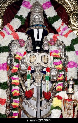 Sri Srinivasa tempio indù perumale. Santuario della divinità perumale indù di Srinivasa. Singapore. Foto Stock