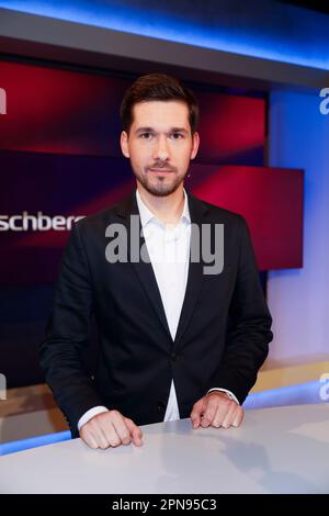 Vassili Golod in der ARD-Talkshow 'maischberger' im WDR Studio B. Köln, 29.11.2022 Foto Stock