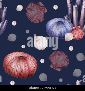 Acquerello senza cuciture con coralli, ricci, conchiglie e perle. Pittura a mano clipart oggetti subacquei vita su uno sfondo bianco isolato. Per Foto Stock