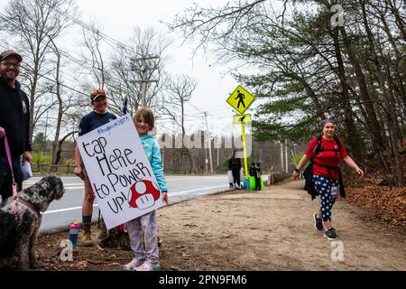 2023, aprile 16th. Massachusetts. 10th° anniversario della dura Ruck Marathon della Military Friends Foundation, organizzata con la Boston Marathon Associo. Foto Stock