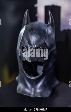 Beverly Hills, Stati Uniti. 17th Apr, 2023. Oggetti d'asta classici e contemporanei di Hollywood presso Julien's Auctions. Cupolino di Batman. (Foto di Ted Soqui USA) Credit: Sipa USA/Alamy Live News Foto Stock