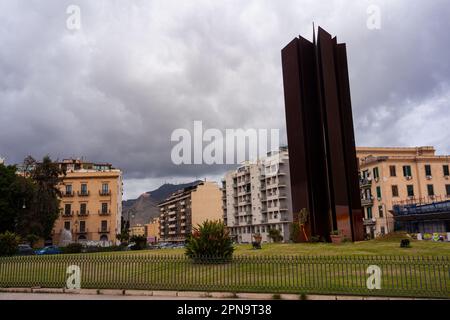 Palermo, Italia - 23 dicembre 2022: Monumento ai caduti nella lotta contro la mafia, Palermo Foto Stock