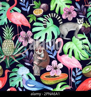 Acquerello colorato con motivo senza cuciture con fenicotteri e ibis, lemuri, frutti tropicali e foglie di mostera Foto Stock