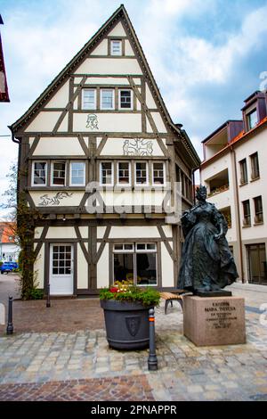 Vecchia casa di città nella città termale Bad Saulgau, Germania Foto Stock