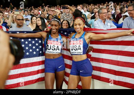 Allyson Felix con la bandiera degli Stati Uniti al London 2017 World Athletics Championships. Foto Stock