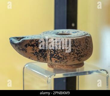 Manufatti fenici e cartaginesi al Museo Punico e Romano di Utica Foto Stock