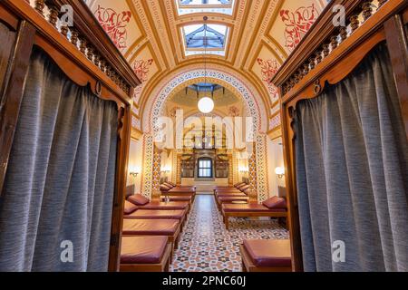 Interno dei bagni turchi di Harrogate il 17th ottobre 2022 a Harrogate, Yorkshire, Inghilterra. Credit: Notizie SMP Foto Stock