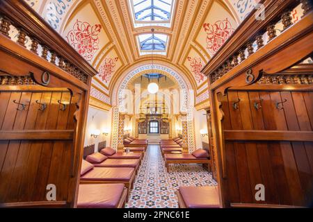 Interno dei bagni turchi di Harrogate il 17th ottobre 2022 a Harrogate, Yorkshire, Inghilterra. Credit: Notizie SMP Foto Stock