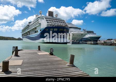 Navi da crociera a St Jo Foto Stock