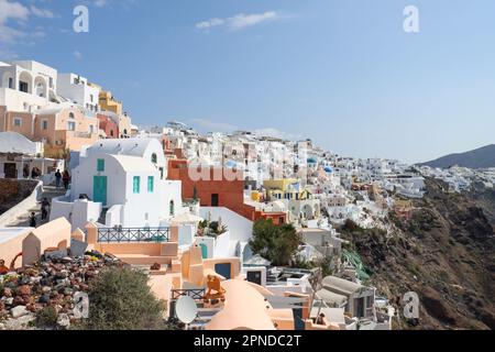 Oia città sull'isola greca di Santorini Foto Stock