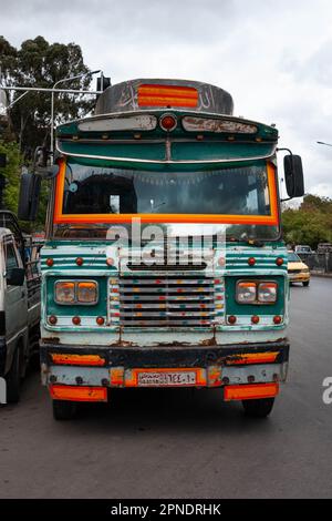 Damasco, Siria - maggio, 2023: Vecchio autobus a Damasco, Siria Foto Stock