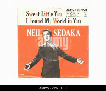 1961 - Neil Sedaka 02 A - Vintage 45 R.P.M Music Vinyl Record Foto Stock
