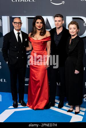 (Da sinistra a destra) Stanley Tucci, Priyanka Chopra-Jonas, Richard Madden, e Lesley Manville, parteciperanno alla prima mondiale della nuova serie Amazon prime Video Citadel al Theatre Royal, Drury Lane, a Londra. Data immagine: Martedì 18 aprile 2023. Foto Stock