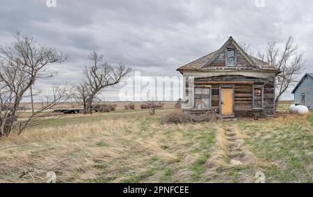 Casa abbandonata nella città fantasma di Cottonwood, South Dakota, USA Foto Stock