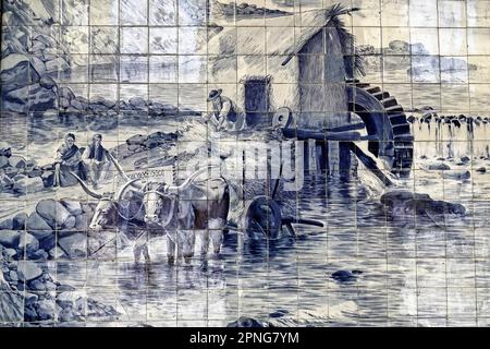 Stazione ferroviaria di Sao Bento, Azulejos, piastrelle murales, Estacao Sao Bento, Porto, Portogallo Foto Stock