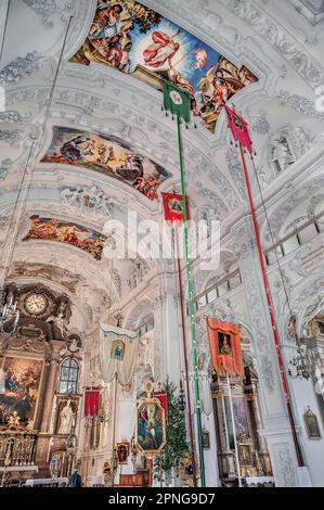 Monastero di Benediktbeuern a Corpus Christi, Baviera, Germania Foto Stock