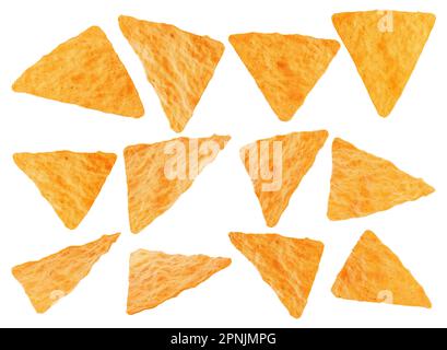 Croccante e croccante chip nachos messicani da diverse angolazioni isolato su sfondo bianco dettagli di alta qualità - rendering 3D Foto Stock