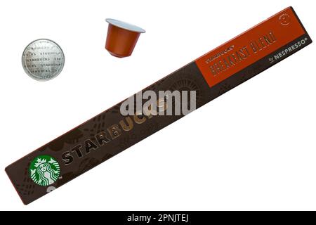 Scatola di Starbucks Breakfast Blend caffè capsule di Nespresso con due capsule rimosse isolato su sfondo bianco Foto Stock