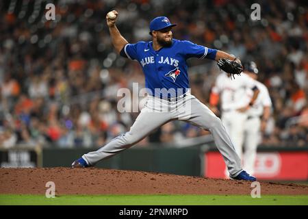 Il lanciatore di sollievo dei Toronto Blue Jays Yimi Garcia (93) entra in campo in fondo al settimo inning durante il gioco MLB tra i Toronto Blue J. Foto Stock