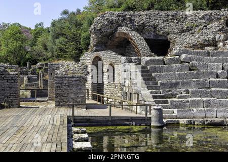 Rovine di Butrint vicino alla città di Saranda nel sud del paese, sito storico, patrimonio dell'umanità dell'UNESCO, Butrint, Albania Foto Stock