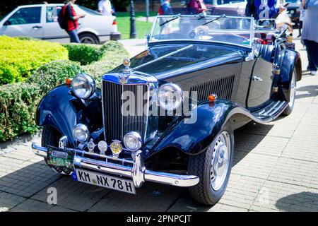 Szczawno-zdroj, Polonia - Agosto 6,2022: X Walbrzych Rally Internazionale dei veicoli d'epoca Foto Stock