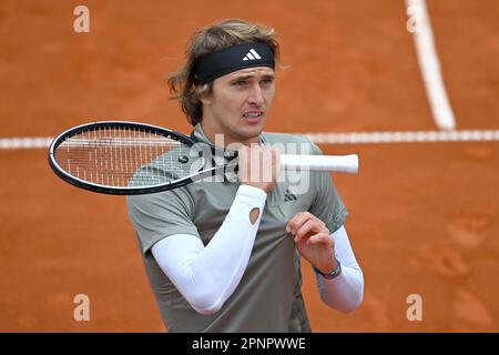 Monaco. 20th Apr, 2023. Alexander ZVEREV (GER), scettico, azione, immagine singola, motivo singolo tagliato, verticale, verticale, verticale. Tennis BMW Open 2023 il 20 aprile 2023 a Monaco di Baviera. ? Credit: dpa/Alamy Live News Foto Stock