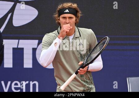 Monaco. 20th Apr, 2023. Alexander ZVEREV (GER), scettico, azione, immagine singola, motivo singolo tagliato, mezza cifra, mezza cifra. Tennis BMW Open 2023 il 20 aprile 2023 a Monaco di Baviera. ? Credit: dpa/Alamy Live News Foto Stock