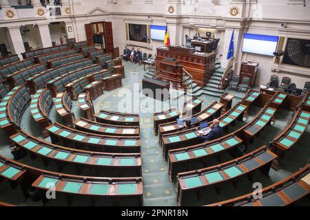 Bruxelles, Belgio. 20th Apr, 2023. L'immagine mostra una sessione plenaria della Camera al Parlamento federale a Bruxelles giovedì 20 aprile 2023. FOTO DI BELGA NICOLAS MAETERLINCK Credit: Belga News Agency/Alamy Live News Foto Stock