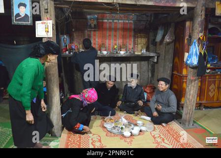 Matrimonio di Giay etnico inMeo Vac. Ha Giang, Vietnam Foto Stock