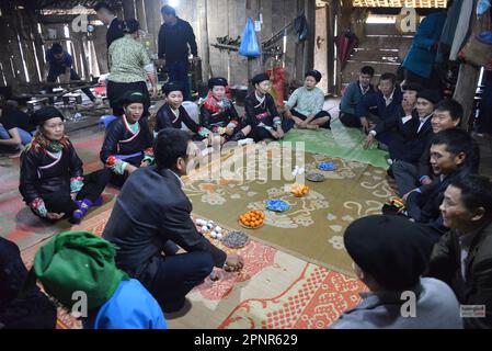 Matrimonio di Giay etnico inMeo Vac. Ha Giang, Vietnam Foto Stock