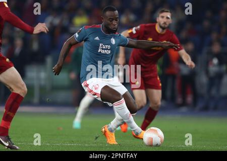 Roma, Italia. Aprile 20, 2023. Lutshel Geertruida di Feyenoord in azione durante la partita di calcio UEFA Europa League 2023, quarti di finale, COME Roma vs Feyenoord allo stadio olimpico di Roma. Credit: Independent Photo Agency/Alamy Live News Foto Stock