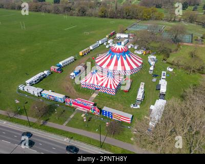 Veduta aerea del Circus Vegas nell'Old Deer Park, Richmond, Londra, Regno Unito. Foto Stock