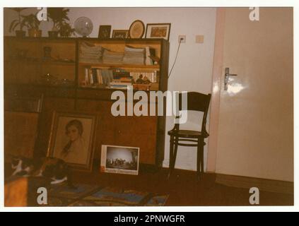 La foto retrò mostra una stanza antica. Foto Stock