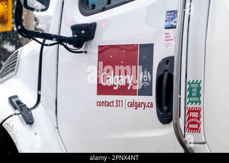 Calgary, Alberta, Canada. Apr 20, 2023. Vicino a un camion della città di Calgary. Foto Stock