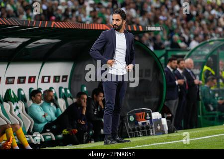 Lisbona, Portogallo. 20th Apr, 2023. Ruben Amorim, allenatore sportivo, visto durante le quarti di finale della UEFA Europa League, partita di calcio a 2nd gambe tra Sporting CP e Juventus FC all'Estadio Jose Alvalade. Punteggio finale: Sporting CP 1:1 Juventus FC Credit: SOPA Images Limited/Alamy Live News Foto Stock