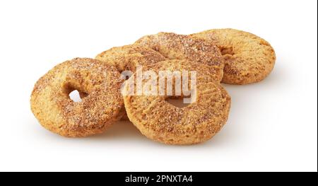 Biscotti freschi. Mazzo di biscotti con zucchero isolato su fondo bianco con percorso di ritaglio Foto Stock