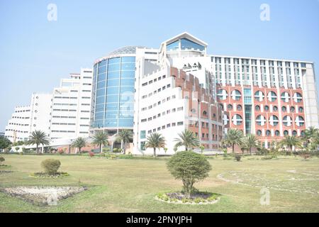 Bangladesh Military Academy (BMA) che si trova a Bhatiary nel distretto di Chittagong del Bangladesh. Ufficiali dell'esercito prendono la loro formazione da qui. Foto Stock