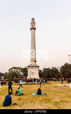 Shaheed Minar (monumento dei Martiri, precedentemente monumento di Ochterlony) costruito nel 1828 in memoria di Sir David Ochterlon, Kolkata (Calcutta), Bengala Occidentale, India Foto Stock