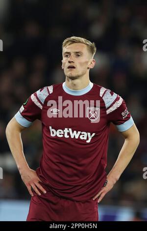 Stratford, Londra, Regno Unito. 20th Apr 2023. Flynn Downes of West Ham United durante la partita finale della UEFA Europa Conference League Quarter tra West Ham United e KAA Genk al London Stadium, Stratford, giovedì 20th aprile 2023. (Foto: Tom West | NOTIZIE MI) Credit: NOTIZIE MI & Sport /Alamy Live News Foto Stock