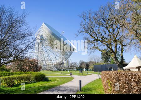 Jodrell Bank radio telescope, il telescopio Lovell presso l'osservatorio Jodrell Bank, Jodrell Bank vicino a Lower Withington Cheshire Inghilterra UK GB Europe Foto Stock