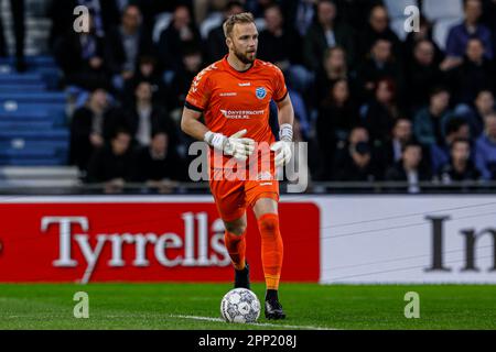 Doetinchem, Paesi Bassi. 21st Apr, 2023. DOETINCHEM, PAESI BASSI - 21 APRILE: Portiere Hidde Jurjus di De Graafschap durante la partita olandese di Keukenkampioendivisie tra De Graafschap e ADO Den Haag a De Vijverberg il 21 aprile 2023 a Doetinchem, Paesi Bassi (Foto di Marcel ter Bals/Orange Pictures) Credit: Orange Pics BV/Alamy Live News Foto Stock