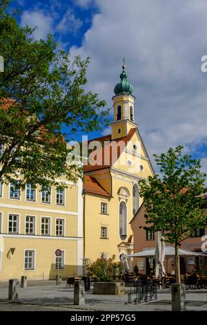 Chiesa Convento di San Joseph, Convento delle Orsoline da Piazza Bishop Sailler, Neustadt, Landshut, bassa Baviera, Baviera, Germania Foto Stock